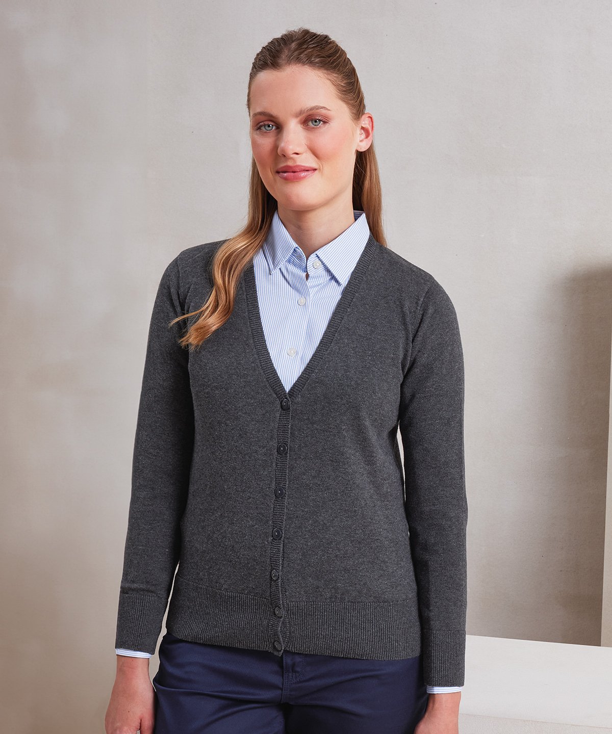 Women’s button-through knitted cardigan