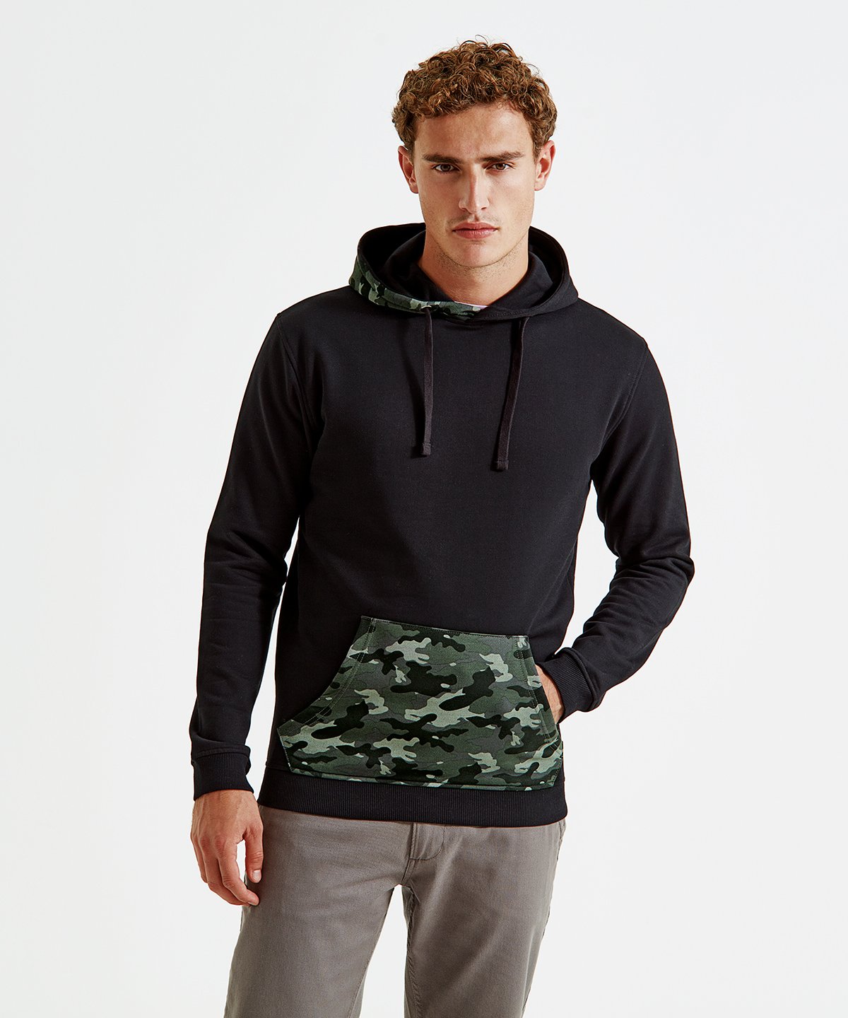 Men’s camo trimmed hoodie